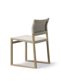 BM61 Stol, sjeneflet af Børge Mogensen