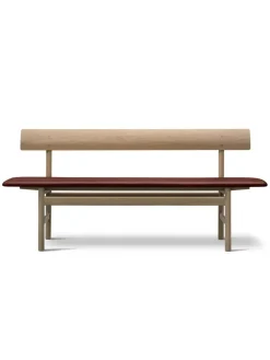 Bænk 3171 af Børge Mogensen