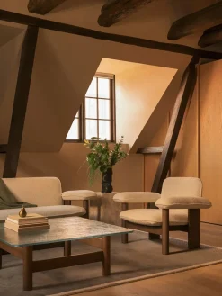 Brasilia Lounge Chair, low back, textile fra Audo Copenhagen