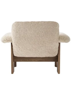 Brasilia Lounge Chair, low back, sheepskin fra Audo Copenhagen