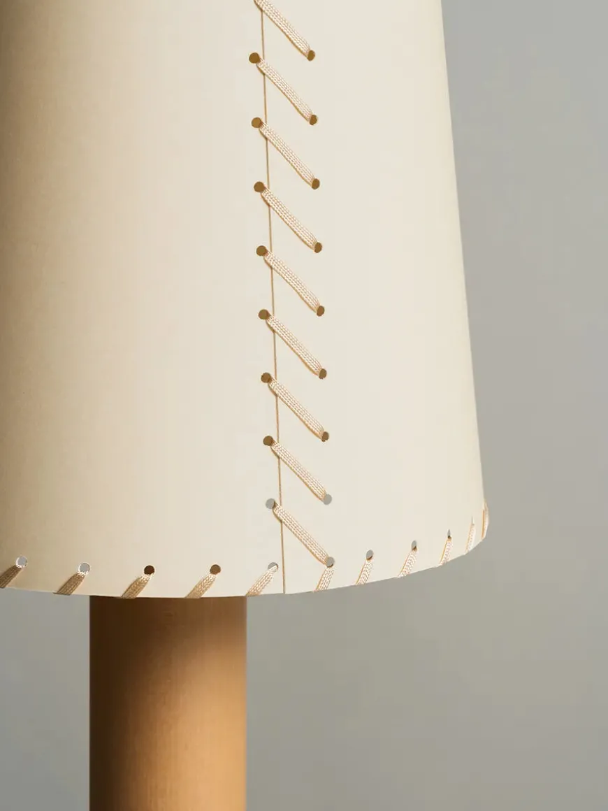 Básica M2 Bordlampe fra Santa and Cole