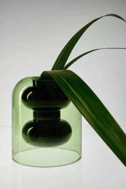 Bump Vase Tall Green fra Tom Dixon