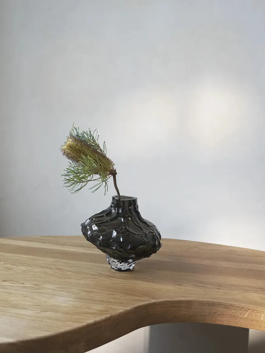 Canyon Vase Large, clear fra Hein studio