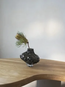 Canyon Vase Large, green fra Hein studio