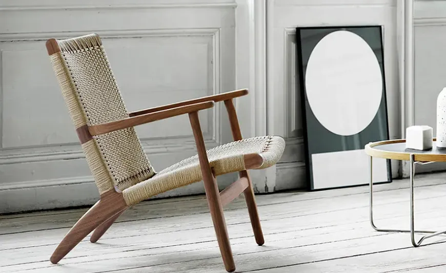 CH25 Loungestol, eg hvidolie af Hans J. Wegner