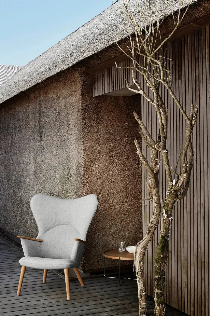 CH78 Mama Bear af Hans J. Wegner