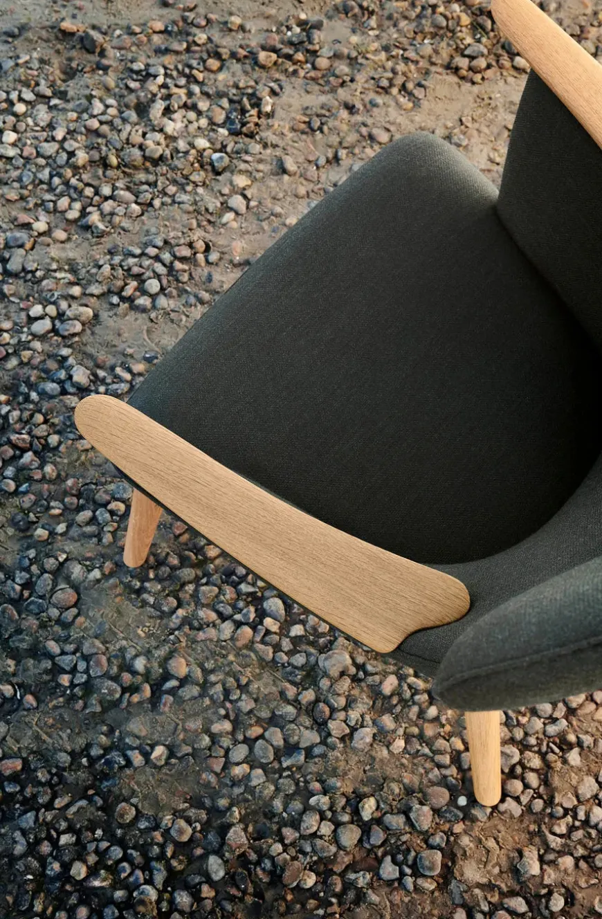 CH78 Mama Bear af Hans J. Wegner