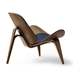 CH07 Skalstol, eg olie/Loke 7748 af Hans J. Wegner