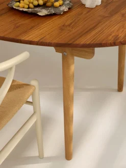 CH339 Spisebord fra Carl Hansen & Søn