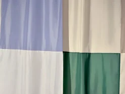 Check badeforhæng fra Hay