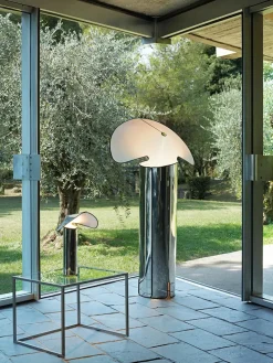 Chiara Floor Lamp fra Flos