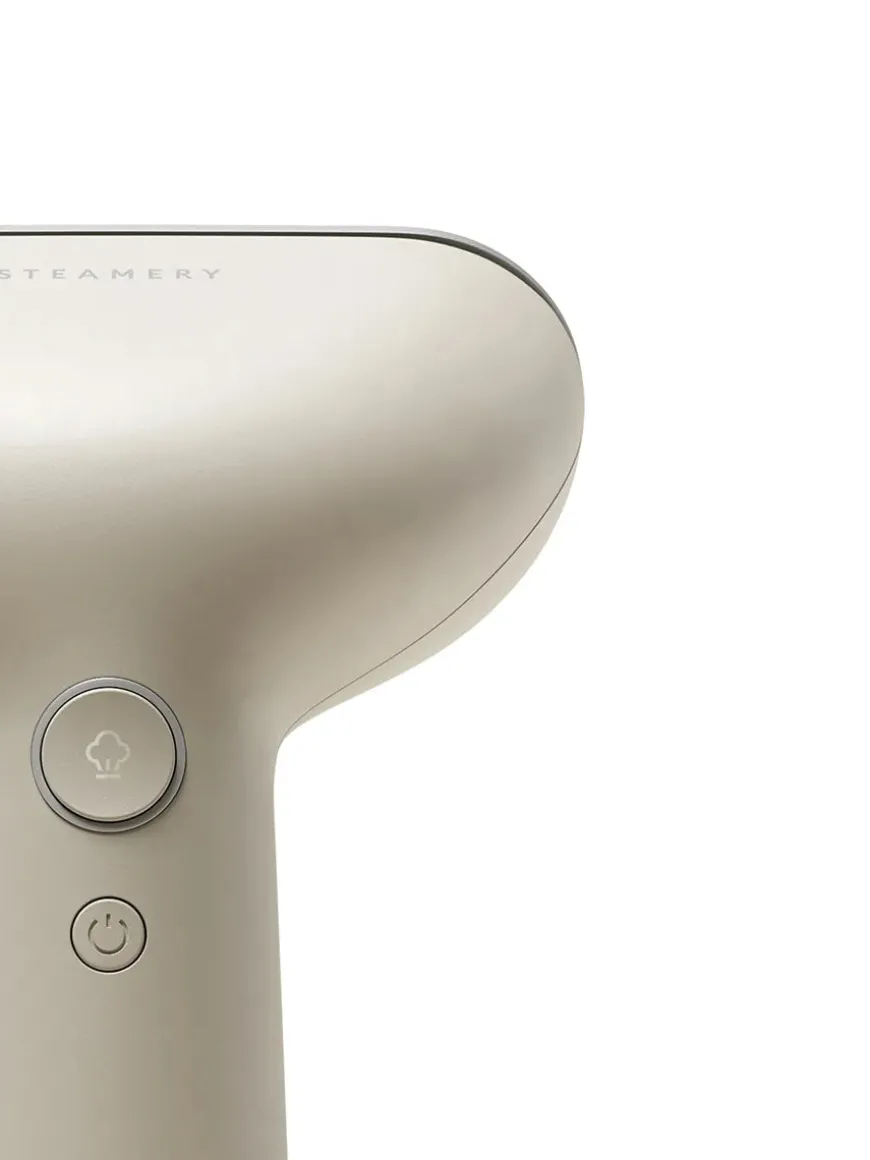 Cirrus No.3 Iron Steamer, Sand fra Steamery Stockholm