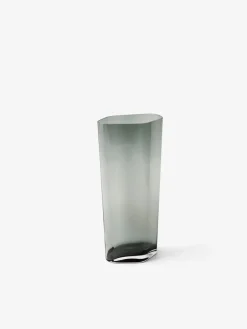 Collect Glass Vases, Smoked fra &Tradition