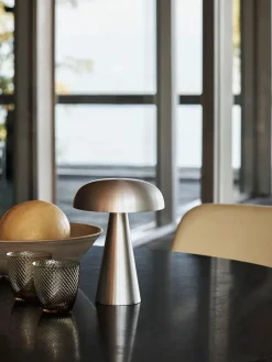 Como Bordlampe SC53, aluminium fra &Tradition