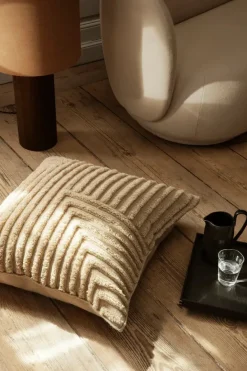 Crease Wool pude fra Ferm Living