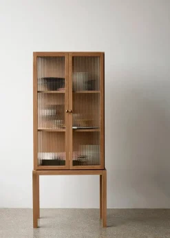 Curiosity Cabinet, high fra Audo Copenhagen