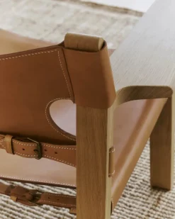 Den Spanske Stol i cognac læder, valnød olie af Børge Mogensen