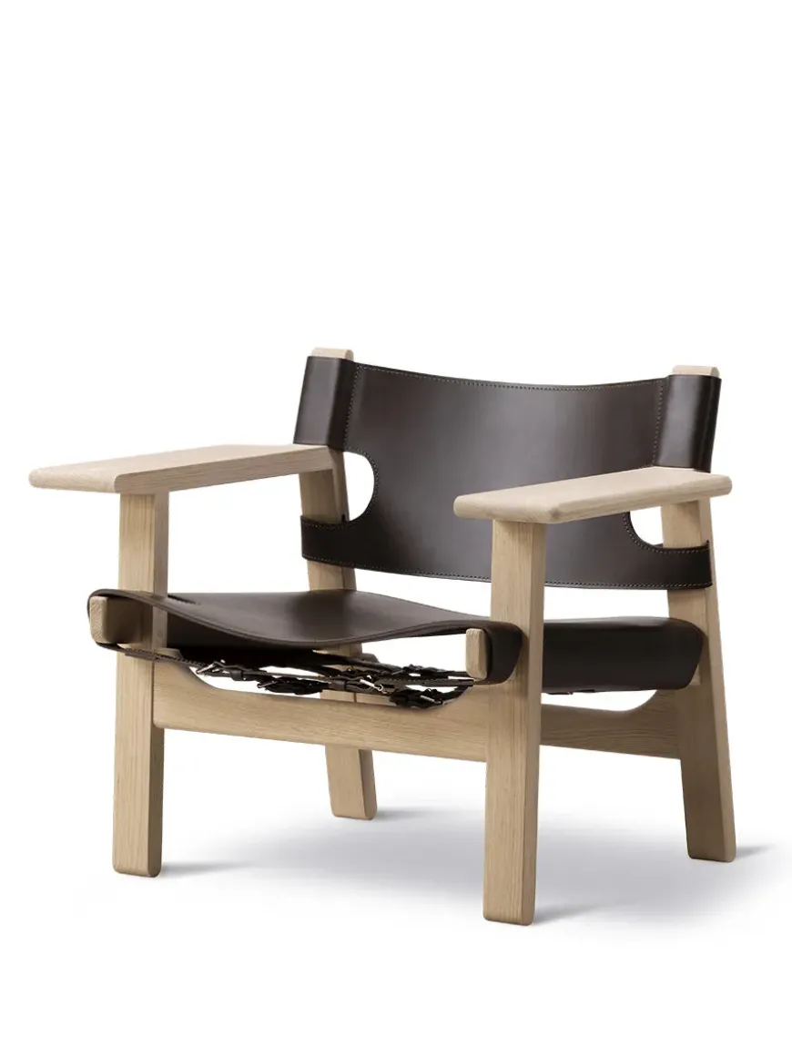 Den Spanske Stol i mørkebrun læder, Røget eg olie af Børge Mogensen