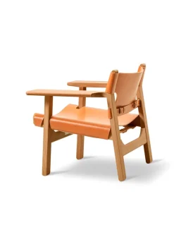 Den Spanske Stol i naturfarvet læder, eg sæbe af Børge Mogensen