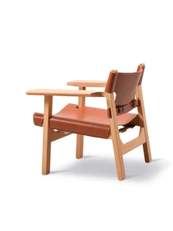 Den Spanske Stol i sort læder, valnød olie af Børge Mogensen