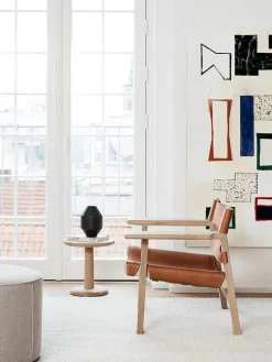 Den Spanske Stol i sort læder, eg sort lak af Børge Mogensen