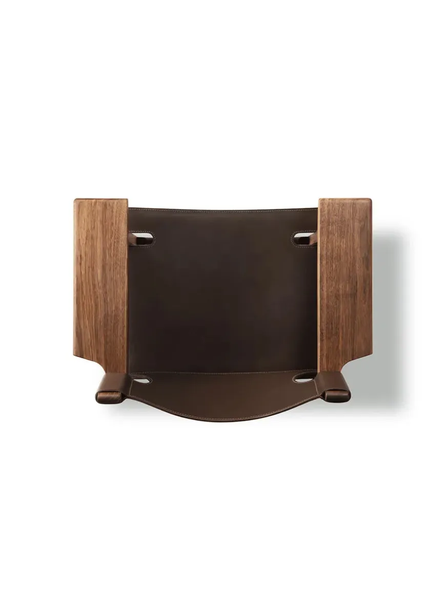 Den Spanske Stol i sort læder, eg sæbe af Børge Mogensen