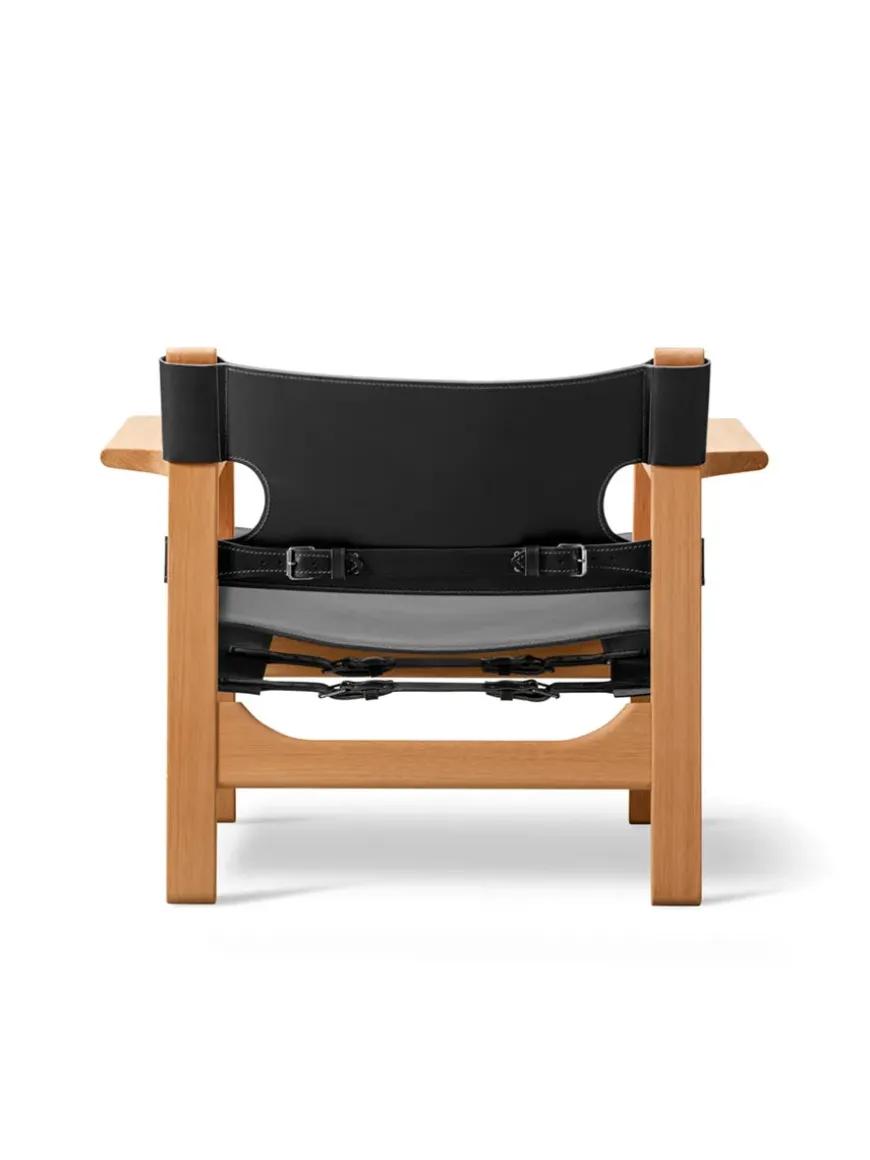 Den Spanske Stol i sort læder, eg sæbe af Børge Mogensen