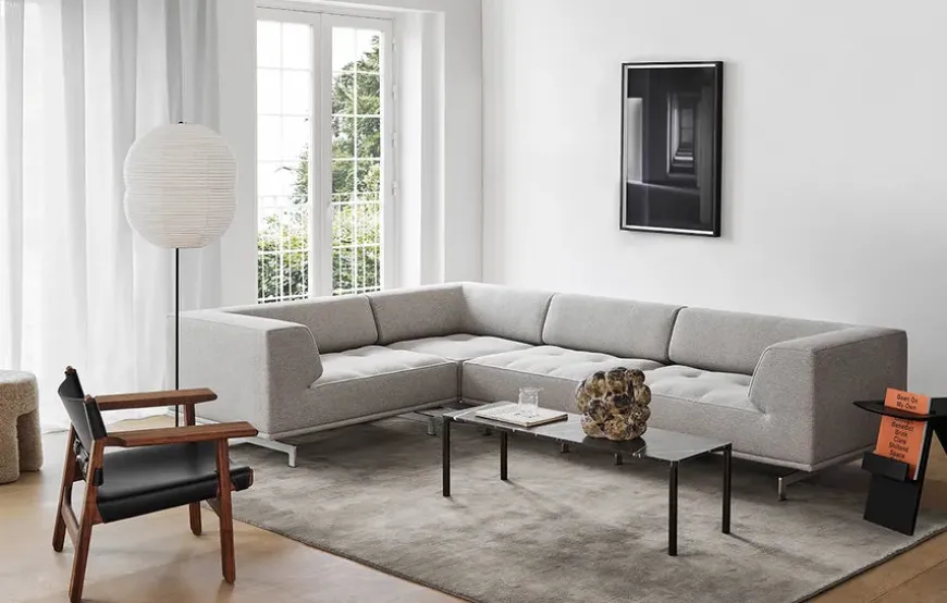 Den Spanske Stol i sort læder, eg sæbe af Børge Mogensen