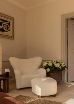 Den Trætte Mand fodskammel, Baena 93 fra Audo Copenhagen