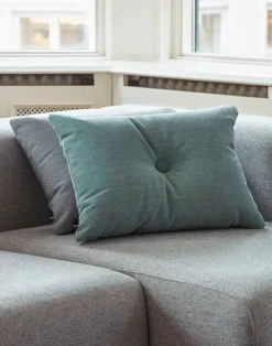 Dot Cushion Linen fra Hay