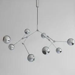 Drop Chandelier Globe, Burned Black fra 101 Copenhagen
