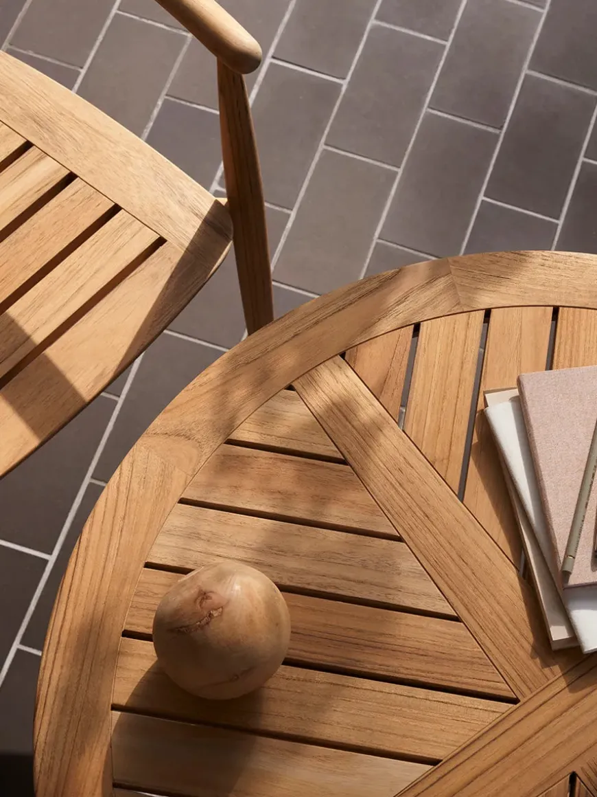 E022 Havebord, Ø80 fra Carl Hansen & Søn