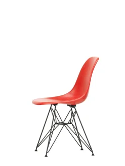 Eames Fiberglass Chair DSR, sortlakeret fra Vitra