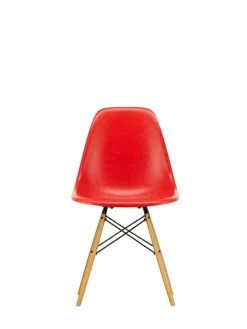 Eames Fiberglass Chair DSW, lys ahorn fra Vitra