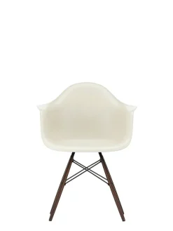 Eames Plastic Armchair DAW, mørkbejdset ahorntræ fra Vitra