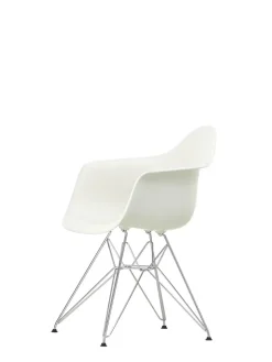 Eames Plastic Armchair DAR, forkromet fra Vitra