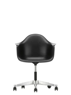 Eames Plastic Armchair PACC fra Vitra