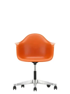 Eames Plastic Armchair PACC fra Vitra
