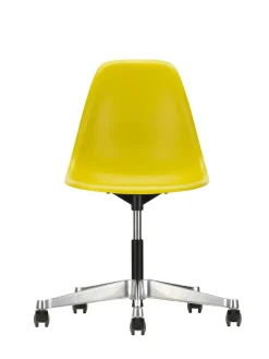 Eames Plastic Side Chair PSCC fra Vitra