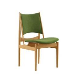 Egypterstol, valnød af Finn Juhl