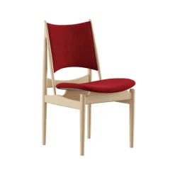 Egypterstol, valnød af Finn Juhl