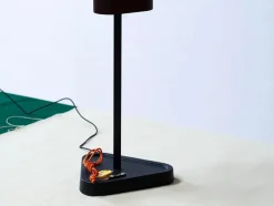 Emi Table Lamp fra Flos