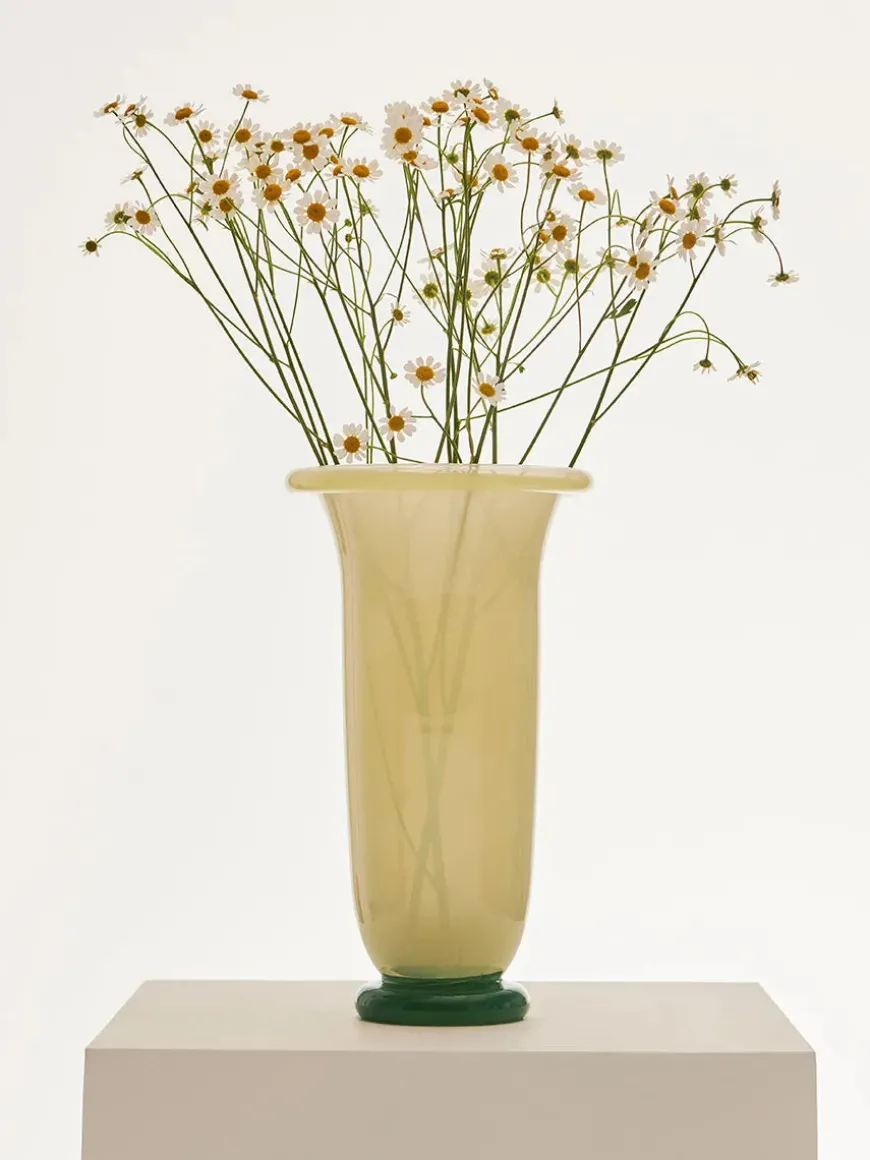 Empire Vase, medium fra Hay