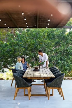 Endless Havebord fra Cane-line