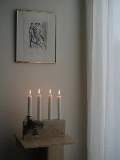 Epode Lysestage 25 cm, travertin silver fra Wabi Sabi Nordic