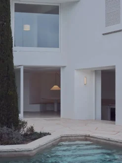 Estadio Singular Væglampe fra Santa and Cole