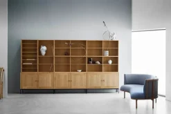 FK63 Kabinet med ben fra Carl Hansen & Søn