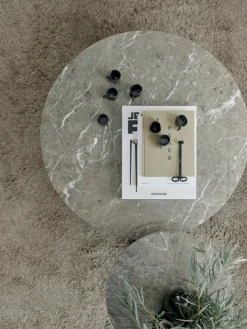 Florence sofabord Ø90, Gris Du Marais fra New Works