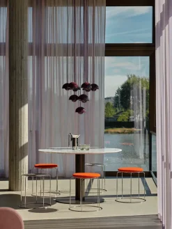 Flowerpot Chandelier VP10, 31 pendants fra &Tradition