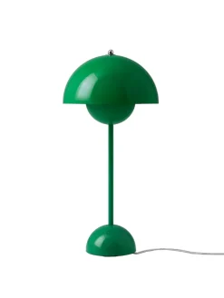 Flowerpot VP3 bordlampe af Verner Panton